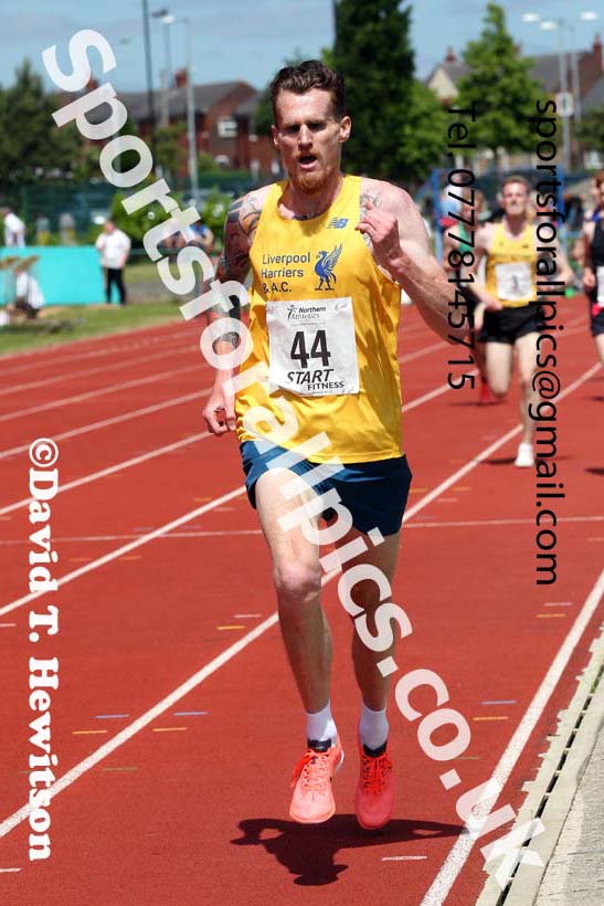 Senior mens 5000 metres, 2021 Northern Senior and Under-20s Champs., Leigh. Photo: David T. Hewitson/Sports for All Pics